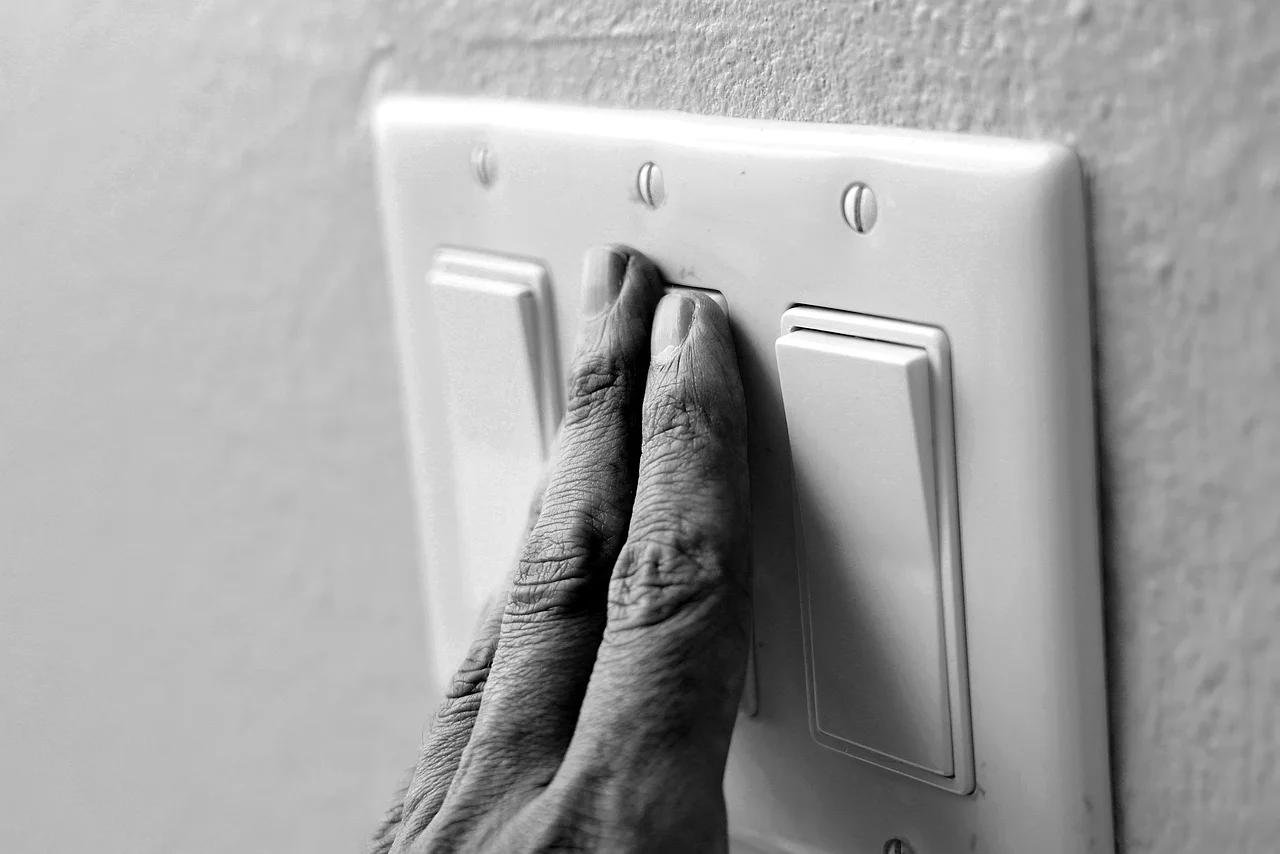 Detektyw i whistleblowing: jak prywatne agencje ujawniają nieprawidłowości